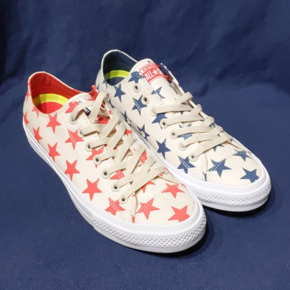 NWT Converse Chuck II Reflective Star Print Shoes - Picture 9 of 9